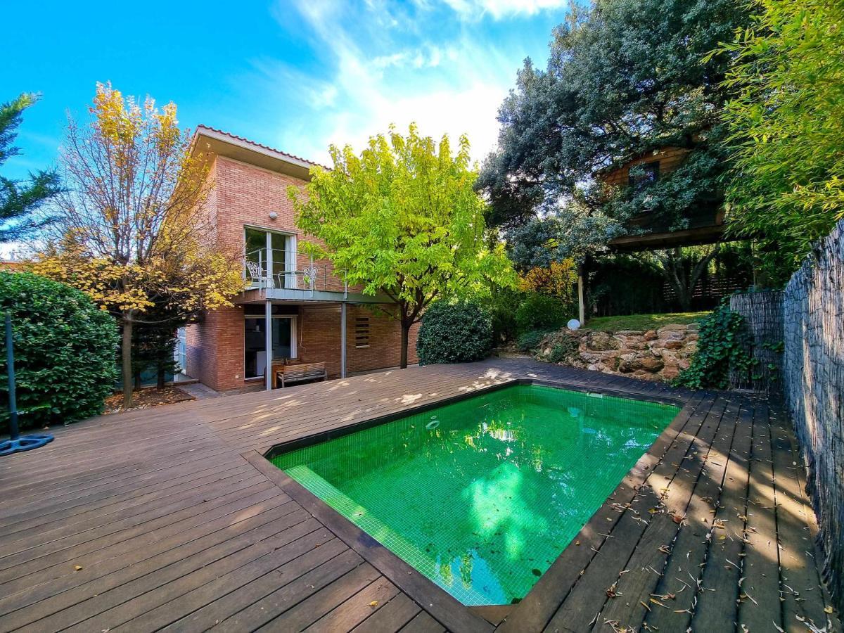 Villa Guara Golf Y Pool Comotucasa Nueno Exteriér fotografie